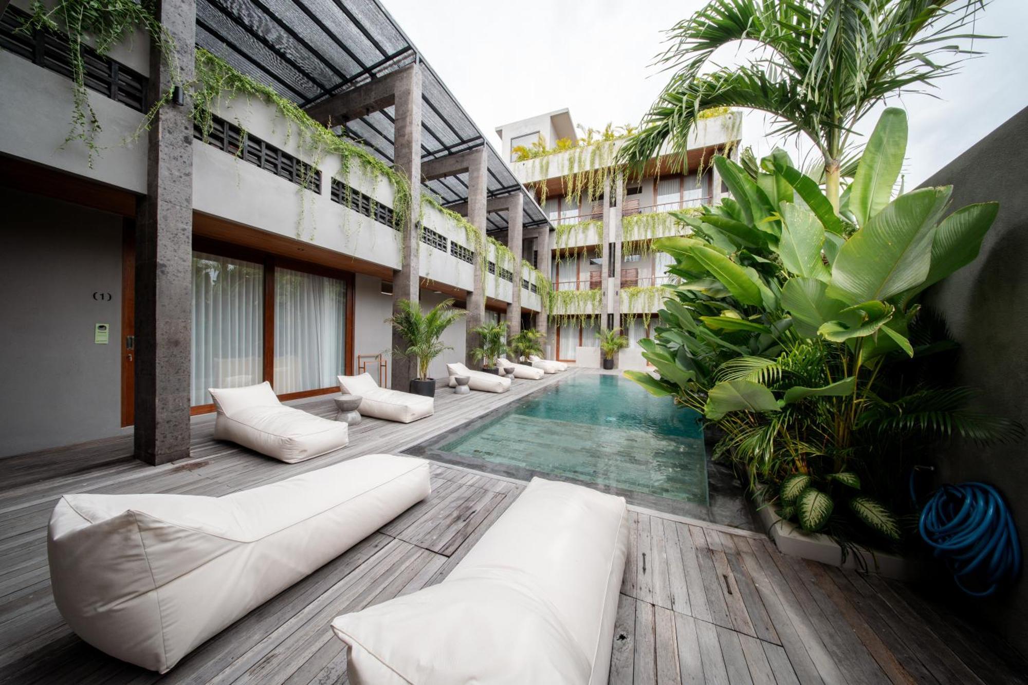 Thehub Pererenan Coworking, Pool And Rooftop Чангу Экстерьер фото